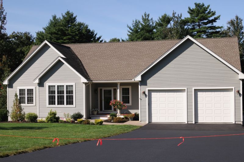 Blacktop Driveway Sealing in Tampa, FL